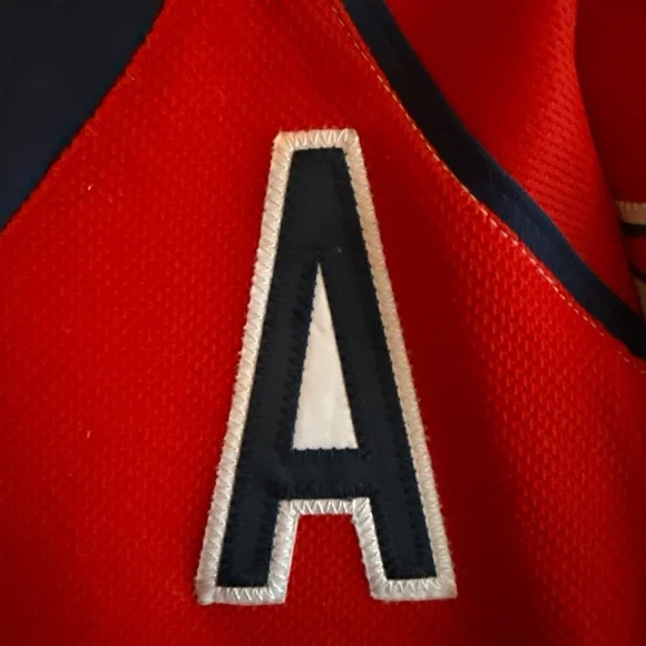 Reebok Red and White Capitals Jersey - Picture 4 of 7